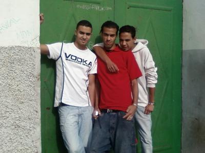 nous trois